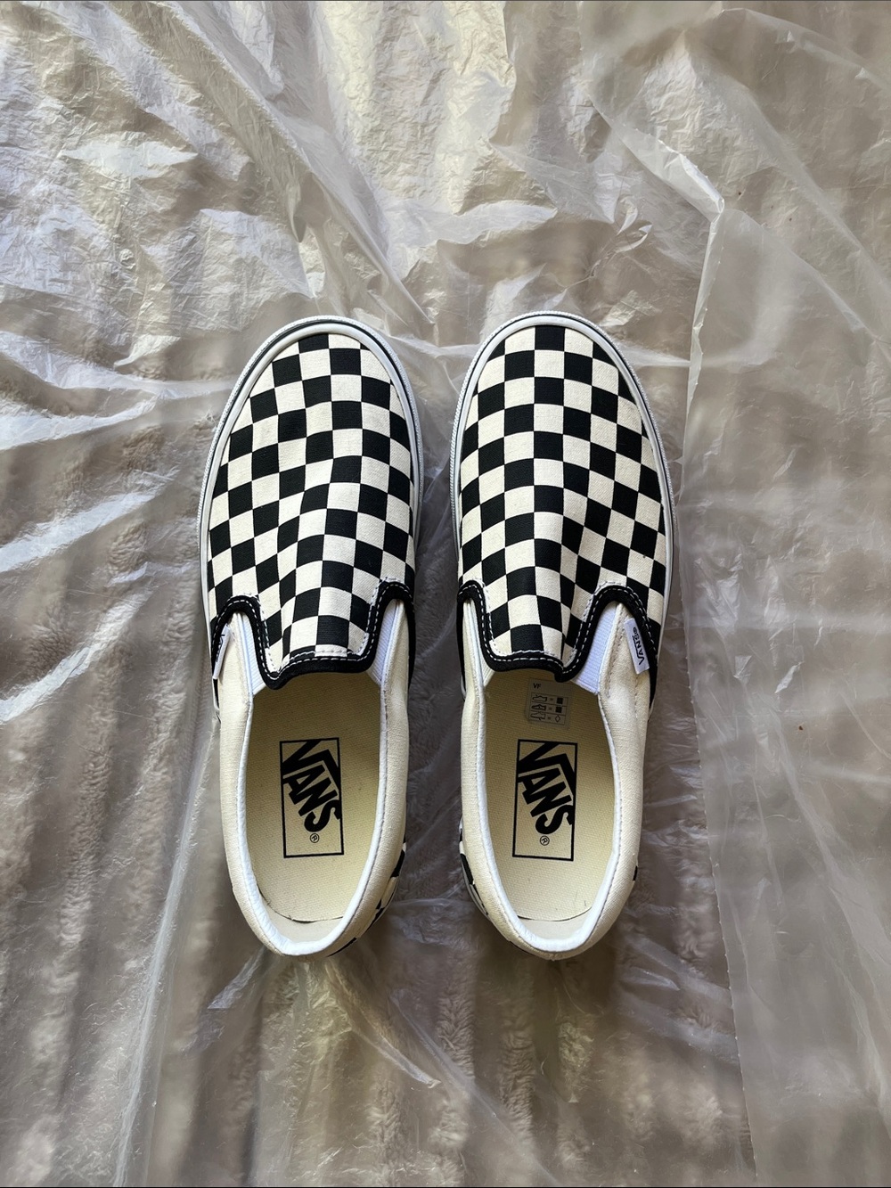 NEVER WORN PLATFORM Vans Checkerboard Slip-On Sneakers - Black & White - Picture 3 of 5